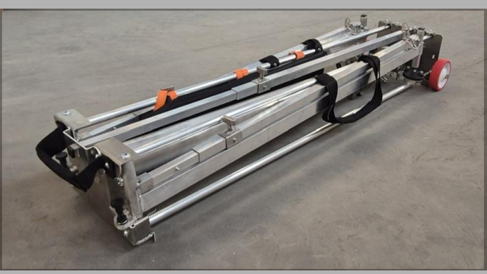 Tactical Mast Closed Side View